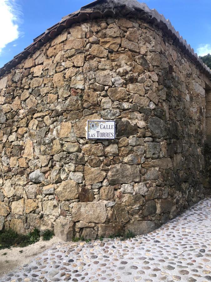 Hotel Barbacedo Mijares  ภายนอก รูปภาพ
