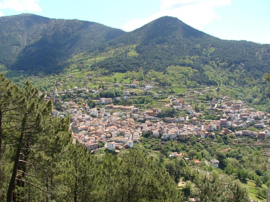 Hotel Barbacedo Mijares  ภายนอก รูปภาพ