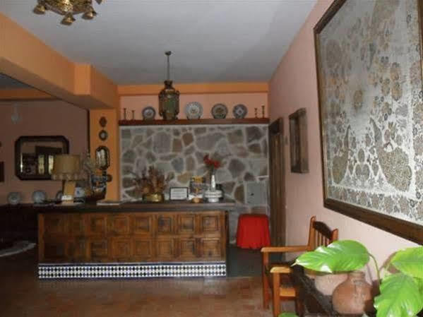 Hotel Barbacedo Mijares  ภายนอก รูปภาพ